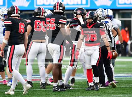Thumbnail 3 in Fairhaven vs Salem (MIAA D6 Final) photogallery.
