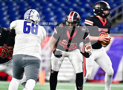 Thumbnail 2 in Fairhaven vs Salem (MIAA D6 Final) photogallery.