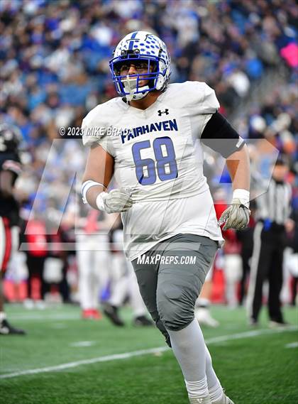 Thumbnail 2 in Fairhaven vs Salem (MIAA D6 Final) photogallery.