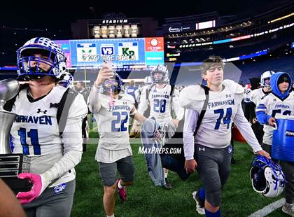 Thumbnail 3 in Fairhaven vs Salem (MIAA D6 Final) photogallery.