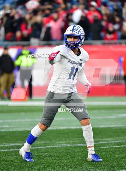 Thumbnail 2 in Fairhaven vs Salem (MIAA D6 Final) photogallery.