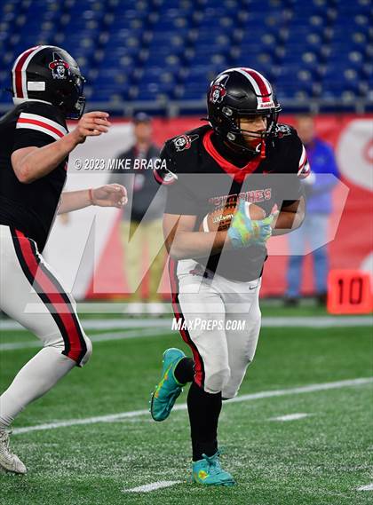 Thumbnail 3 in Fairhaven vs Salem (MIAA D6 Final) photogallery.