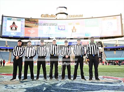 Thumbnail 2 in Fairhaven vs Salem (MIAA D6 Final) photogallery.