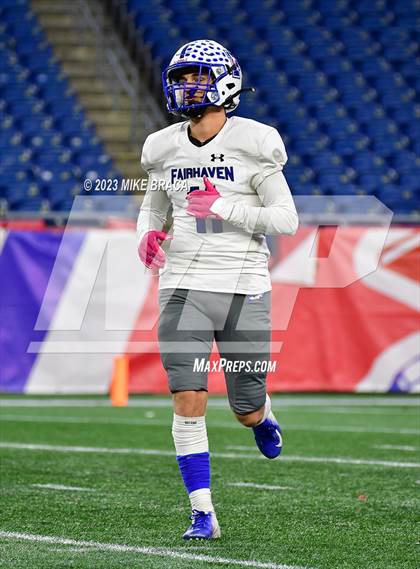Thumbnail 1 in Fairhaven vs Salem (MIAA D6 Final) photogallery.
