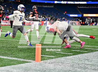 Thumbnail 3 in Fairhaven vs Salem (MIAA D6 Final) photogallery.