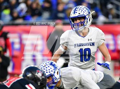 Thumbnail 1 in Fairhaven vs Salem (MIAA D6 Final) photogallery.