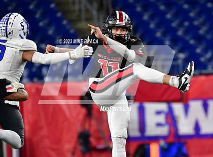 Thumbnail 3 in Fairhaven vs Salem (MIAA D6 Final) photogallery.