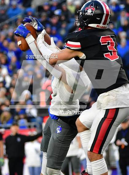 Thumbnail 1 in Fairhaven vs Salem (MIAA D6 Final) photogallery.