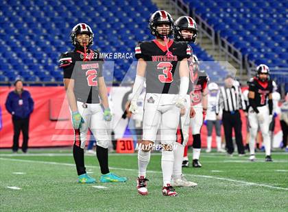 Thumbnail 2 in Fairhaven vs Salem (MIAA D6 Final) photogallery.