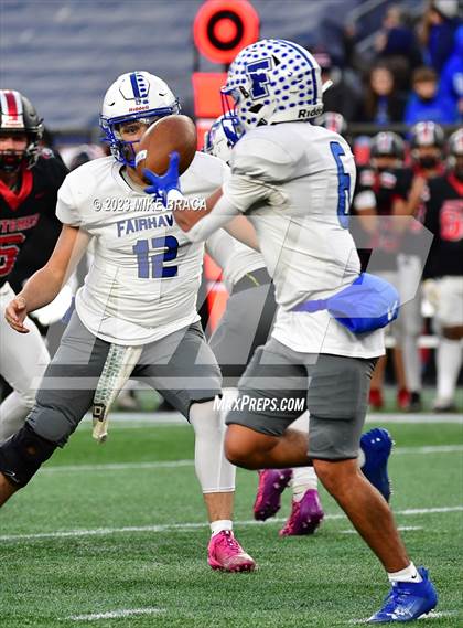 Thumbnail 3 in Fairhaven vs Salem (MIAA D6 Final) photogallery.