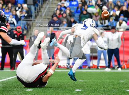 Thumbnail 1 in Fairhaven vs Salem (MIAA D6 Final) photogallery.