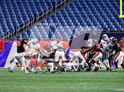 Thumbnail 1 in Fairhaven vs Salem (MIAA D6 Final) photogallery.