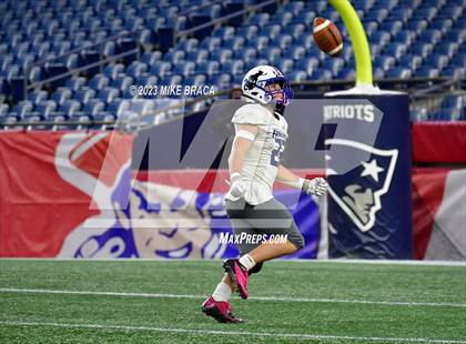 Thumbnail 1 in Fairhaven vs Salem (MIAA D6 Final) photogallery.