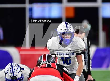 Thumbnail 1 in Fairhaven vs Salem (MIAA D6 Final) photogallery.