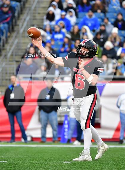 Thumbnail 1 in Fairhaven vs Salem (MIAA D6 Final) photogallery.