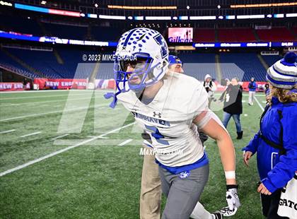 Thumbnail 2 in Fairhaven vs Salem (MIAA D6 Final) photogallery.
