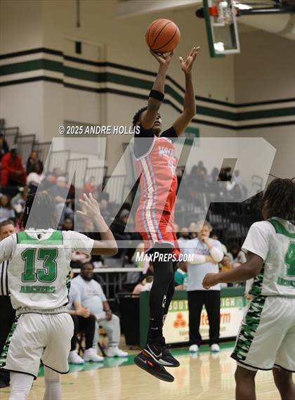Thumbnail 1 in Fort Wayne Wayne @ Fort Wayne South Side photogallery.