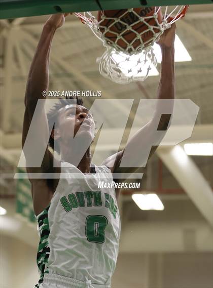 Thumbnail 2 in Fort Wayne Wayne @ Fort Wayne South Side photogallery.