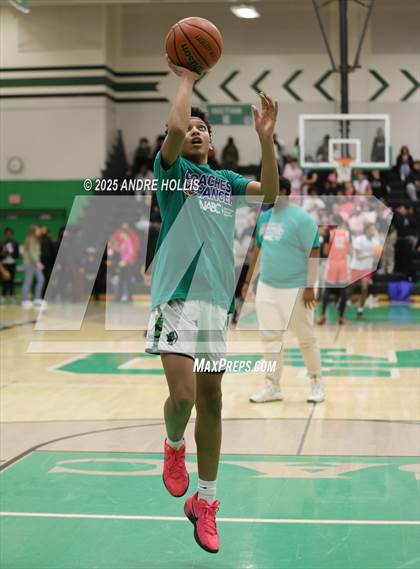 Thumbnail 3 in Fort Wayne Wayne @ Fort Wayne South Side photogallery.