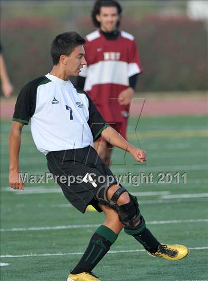 Thumbnail 2 in El Camino vs. Natomas (CIF SJS D3 Final) photogallery.