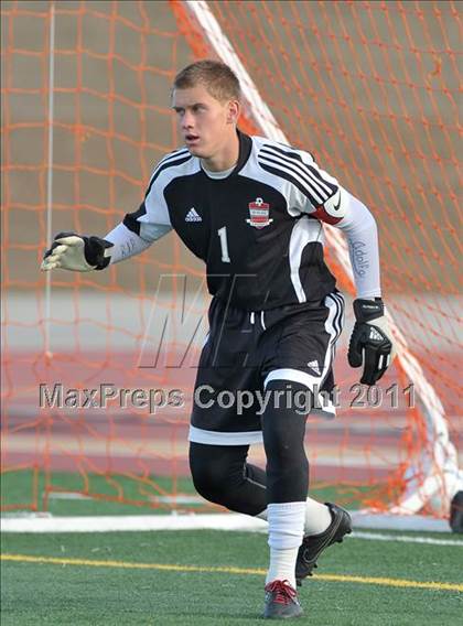 Thumbnail 3 in El Camino vs. Natomas (CIF SJS D3 Final) photogallery.