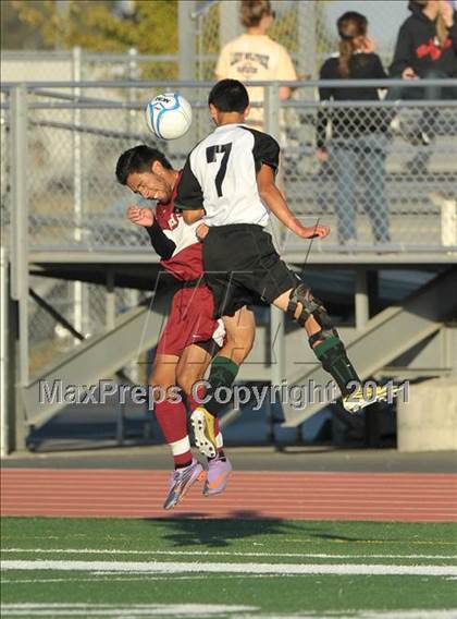 Thumbnail 3 in El Camino vs. Natomas (CIF SJS D3 Final) photogallery.