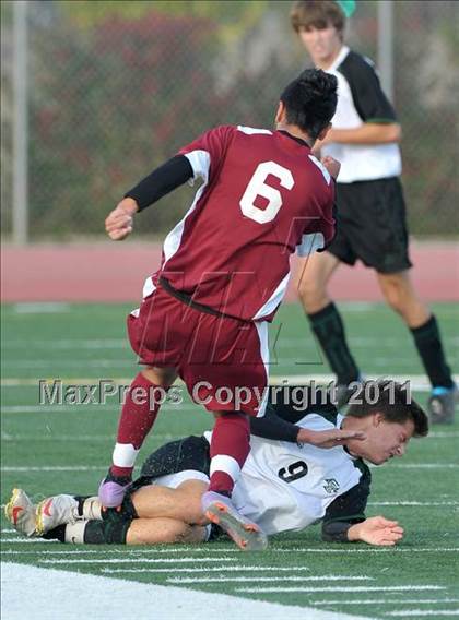 Thumbnail 2 in El Camino vs. Natomas (CIF SJS D3 Final) photogallery.