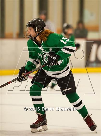 Thumbnail 3 in Highland vs. Basha Perry photogallery.