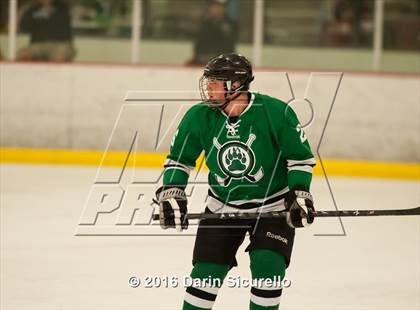 Thumbnail 2 in Highland vs. Basha Perry photogallery.