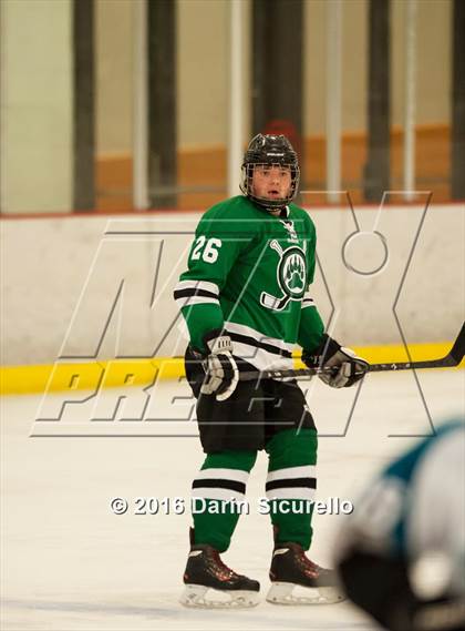 Thumbnail 1 in Highland vs. Basha Perry photogallery.