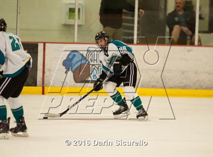 Thumbnail 2 in Highland vs. Basha Perry photogallery.