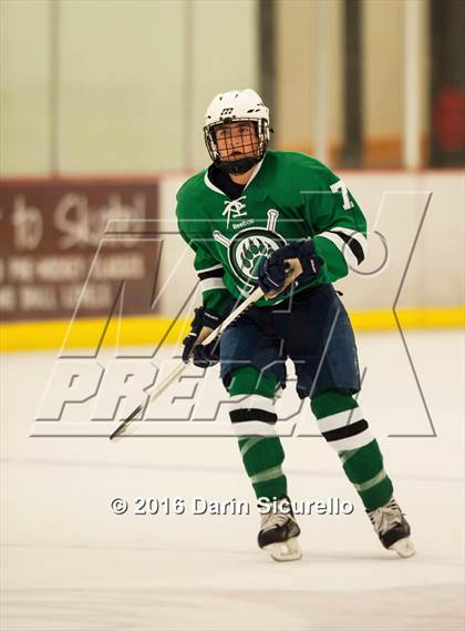 Thumbnail 3 in Highland vs. Basha Perry photogallery.
