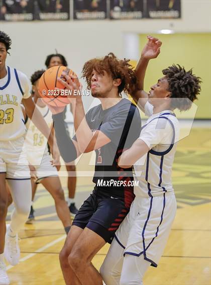 Thumbnail 1 in Alpharetta vs. Hapeville Charter (Chuck Miller Classic) photogallery.