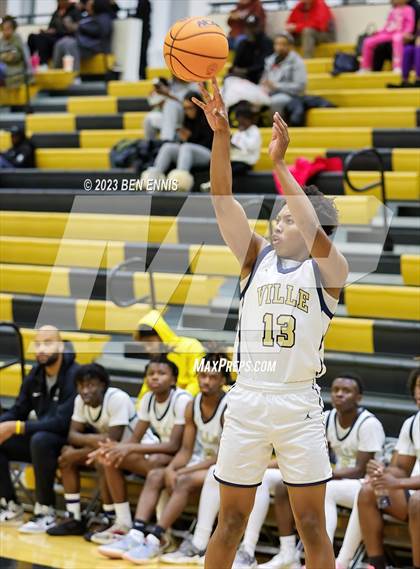 Thumbnail 2 in Alpharetta vs. Hapeville Charter (Chuck Miller Classic) photogallery.