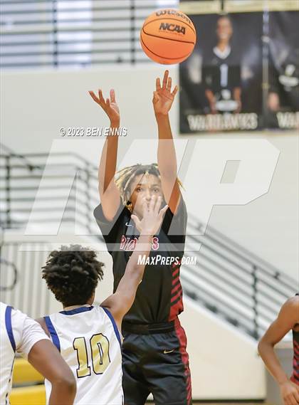 Thumbnail 3 in Alpharetta vs. Hapeville Charter (Chuck Miller Classic) photogallery.