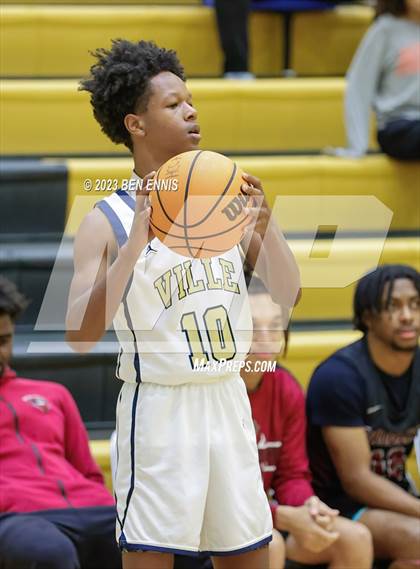 Thumbnail 2 in Alpharetta vs. Hapeville Charter (Chuck Miller Classic) photogallery.