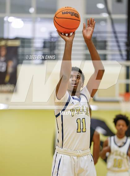 Thumbnail 2 in Alpharetta vs. Hapeville Charter (Chuck Miller Classic) photogallery.