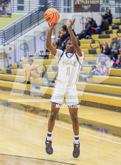 Thumbnail 3 in Alpharetta vs. Hapeville Charter (Chuck Miller Classic) photogallery.