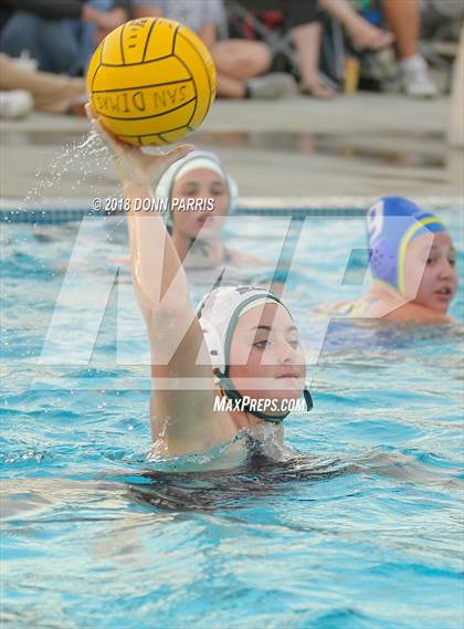 Thumbnail 2 in Bonita @ San Dimas photogallery.