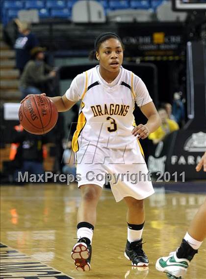 Thumbnail 2 in St. Joseph vs. Bishop O'Dowd (CIF State D3 Final) photogallery.