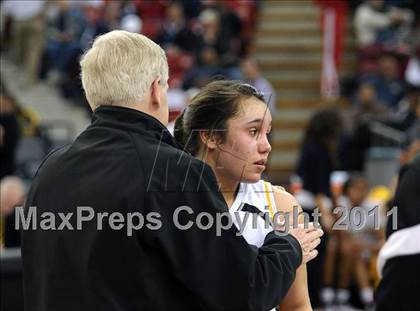 Thumbnail 2 in St. Joseph vs. Bishop O'Dowd (CIF State D3 Final) photogallery.
