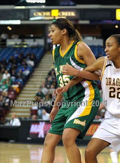 Thumbnail 1 in St. Joseph vs. Bishop O'Dowd (CIF State D3 Final) photogallery.