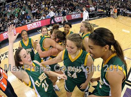Thumbnail 2 in St. Joseph vs. Bishop O'Dowd (CIF State D3 Final) photogallery.