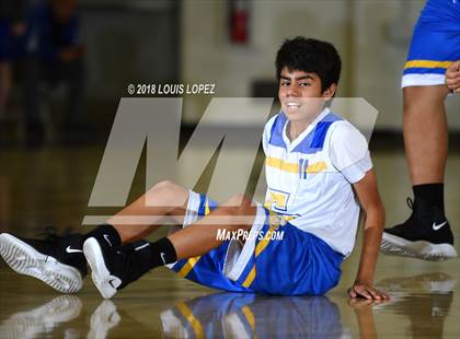 Thumbnail 1 in San Dimas @ Charter Oak photogallery.