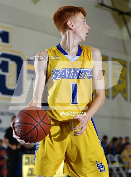 Thumbnail 3 in San Dimas @ Charter Oak photogallery.