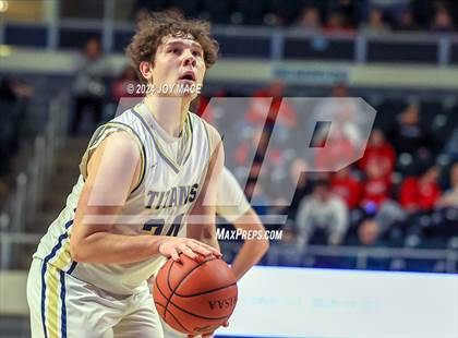 Thumbnail 2 in Notre Dame vs Trimble (OHSAA Division IV Southeast 2 Sectional Quarterfinal) photogallery.