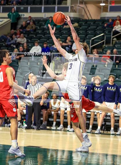 Thumbnail 1 in Notre Dame vs Trimble (OHSAA Division IV Southeast 2 Sectional Quarterfinal) photogallery.