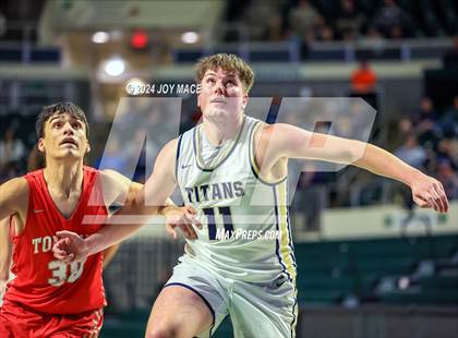 Thumbnail 1 in Notre Dame vs Trimble (OHSAA Division IV Southeast 2 Sectional Quarterfinal) photogallery.