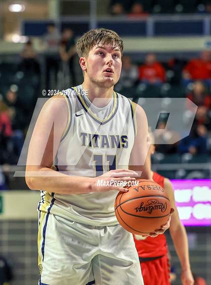 Thumbnail 3 in Notre Dame vs Trimble (OHSAA Division IV Southeast 2 Sectional Quarterfinal) photogallery.