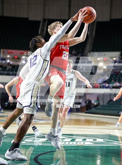 Thumbnail 1 in Notre Dame vs Trimble (OHSAA Division IV Southeast 2 Sectional Quarterfinal) photogallery.